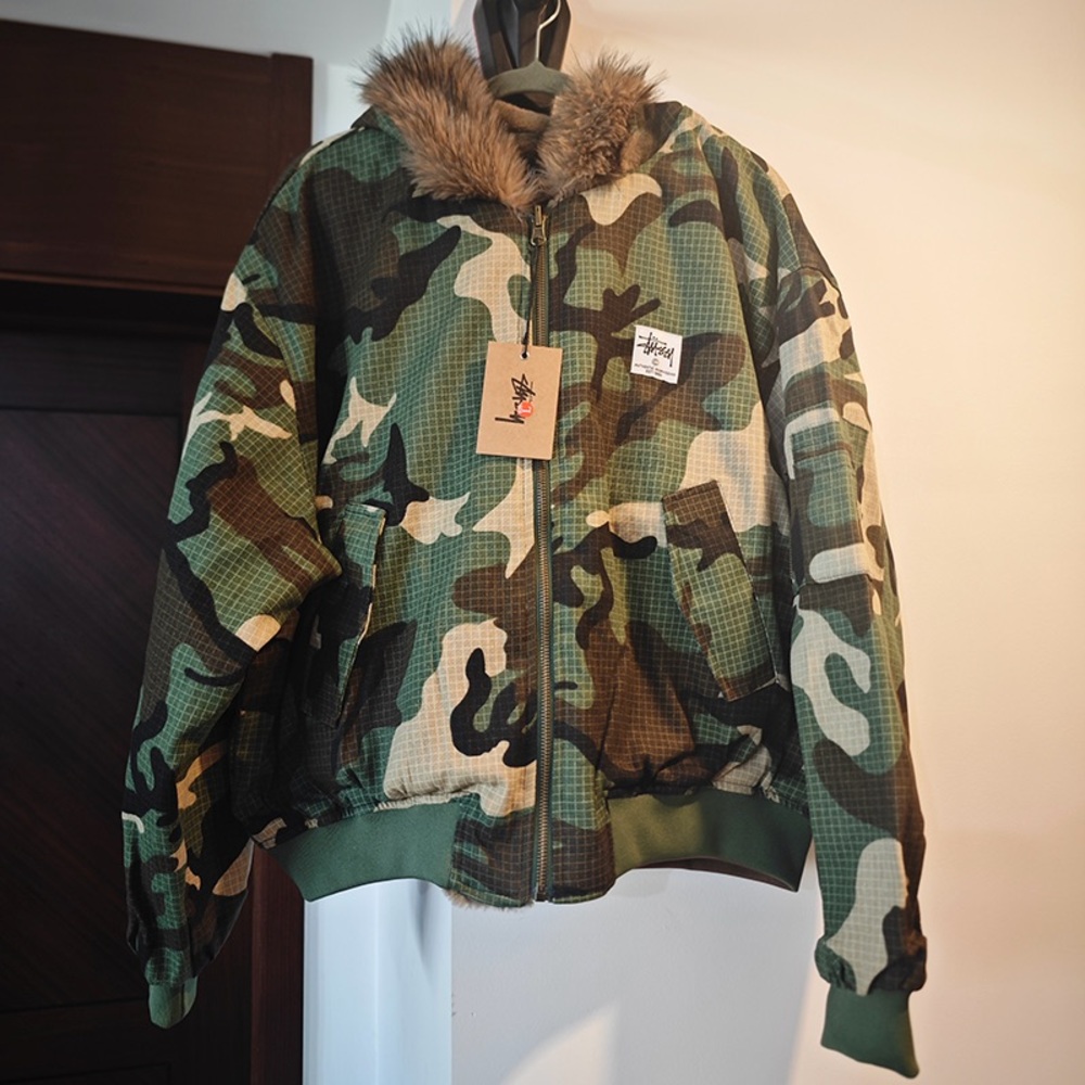 Stüssy Camouflage Print Bomber Jacket